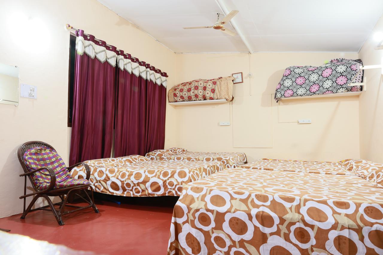 Representative view of the stay 1